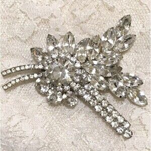 Vintage Juliana Brooch Clear Rhinestones Floral Leaf Spray